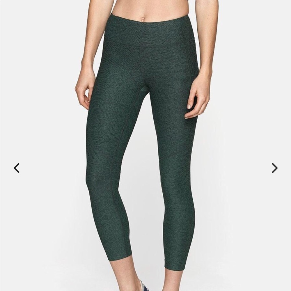 Outdoor Voices 3/4 Length Warmup Legging
